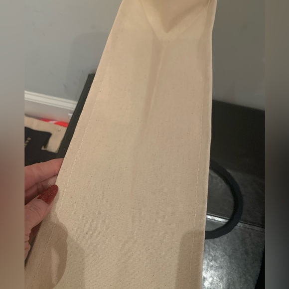 🔴RITZ CARLTON NWOT FABRIC LARGE TOTE🔴EXCELLENT CONDITION!! - Picture 4 of 8